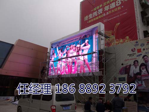 【外墙LED全彩广告显示屏需要连接电脑控制