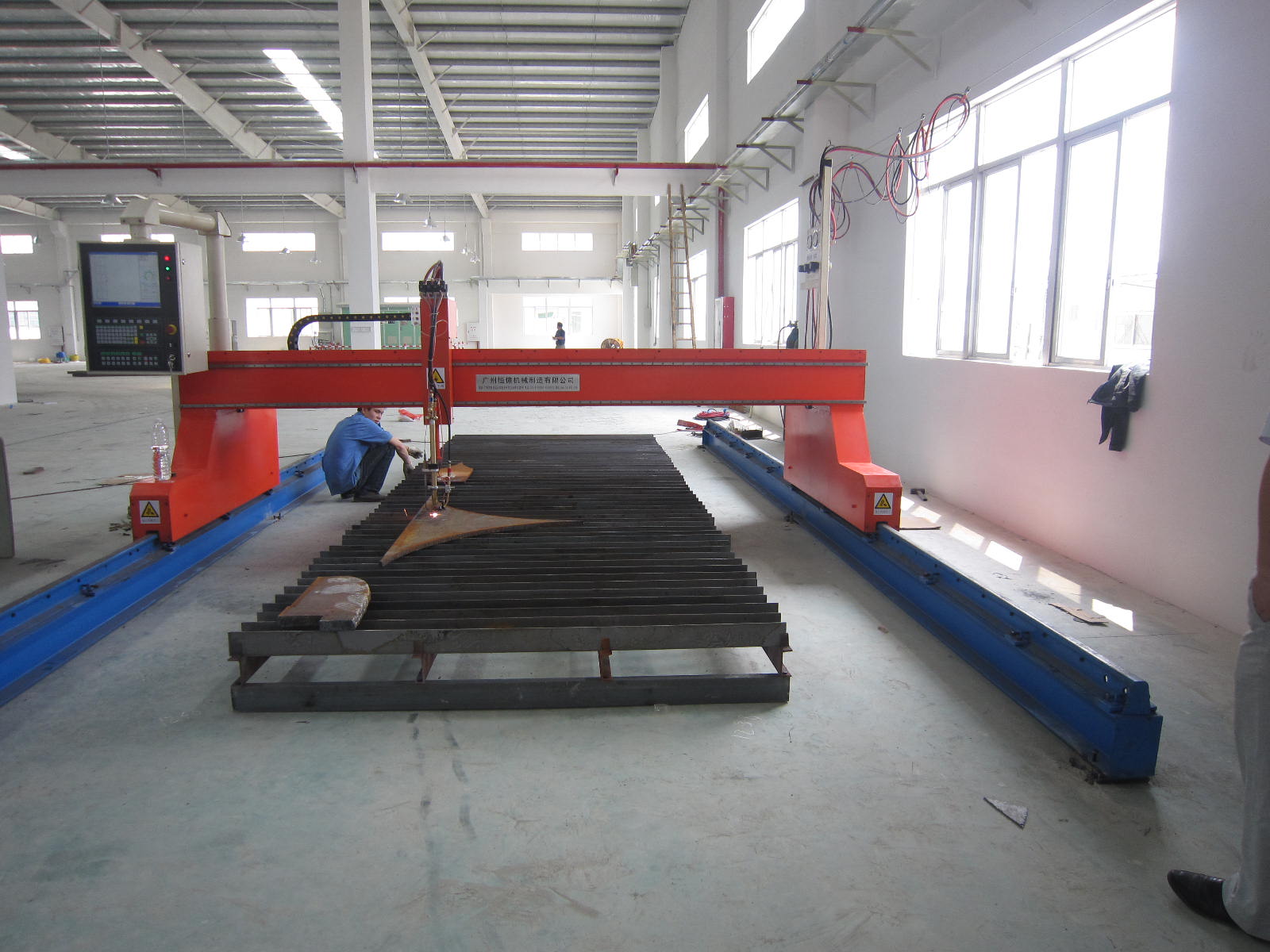 惠州重型龙门式数控火焰等离子切割机、惠州钢