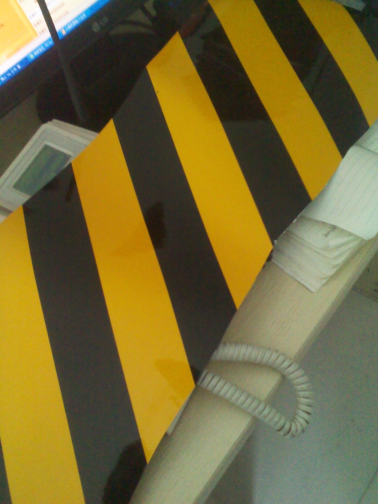 北京电力局亚克力标识牌 当心单面铝反光标志