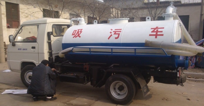 香港六轮吸粪车可以上牌吗?_环保设备栏目_jd