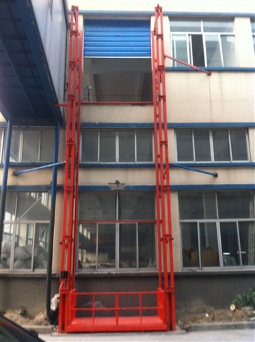 厂家直供呼伦贝尔仓库进出货升降平台安装定做