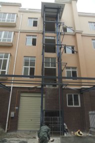成都升降機(jī)