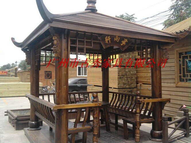广州古秀家具有限公司销售热线:13922458448,热线QQ:470484639. 广州市古秀家具】有限公司是一家专业设计和生产实木中欧式吧台、木制吧台、别墅凉亭、休闲凉亭、杉木凉吧台、实木吧台酒柜、柚木凉亭、防腐木吧台、碳化木酒柜、葡萄酒吧台、酒吧、长廊、茶楼等仿古系列产品的公司。 Guxiu(Guangzhou) Furniture Co.