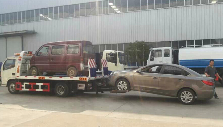 解放平板一拖二清障车哪里有卖?