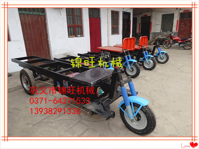  電瓶三輪運坯車