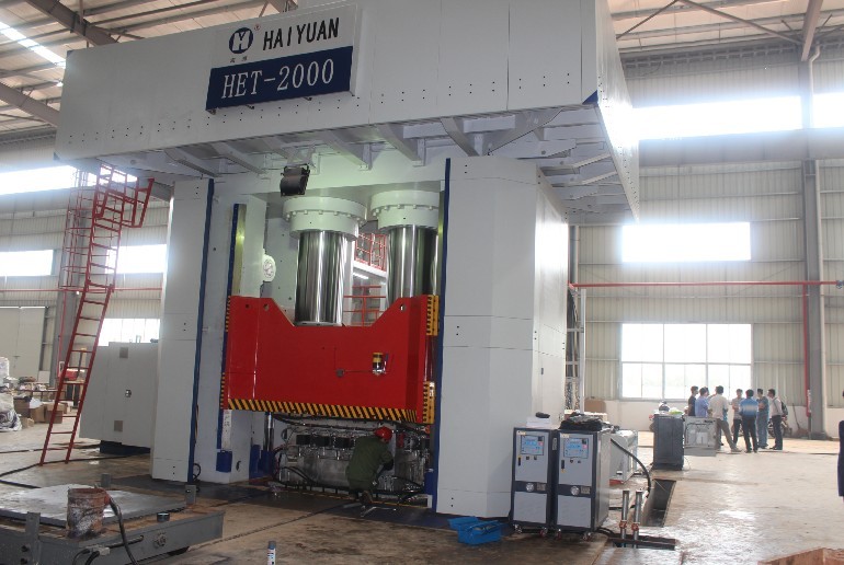 供應搏佰液壓機電升溫導熱油爐