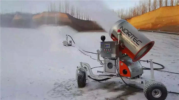 造雪機""