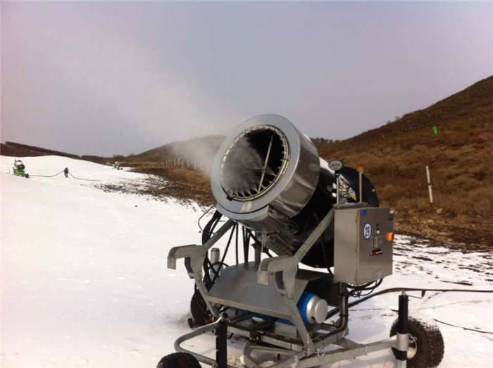 造雪機(jī)