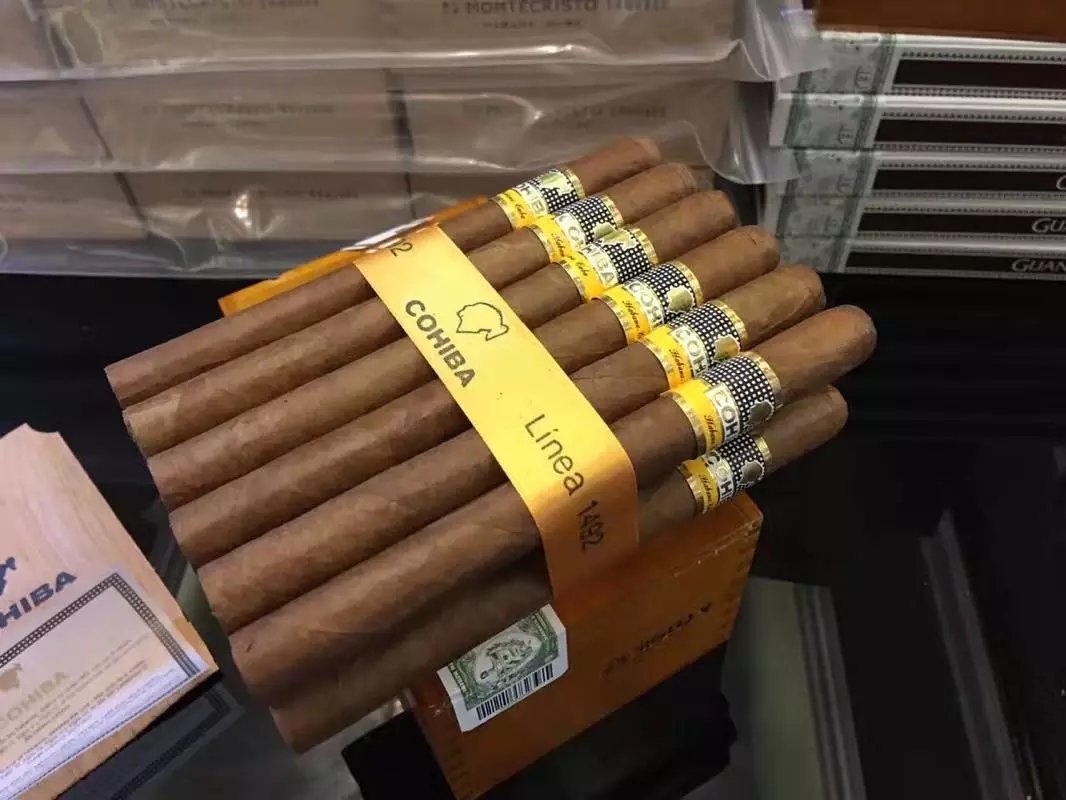 高希霸世纪5号25支抽盖木盒 cohiba siglo v