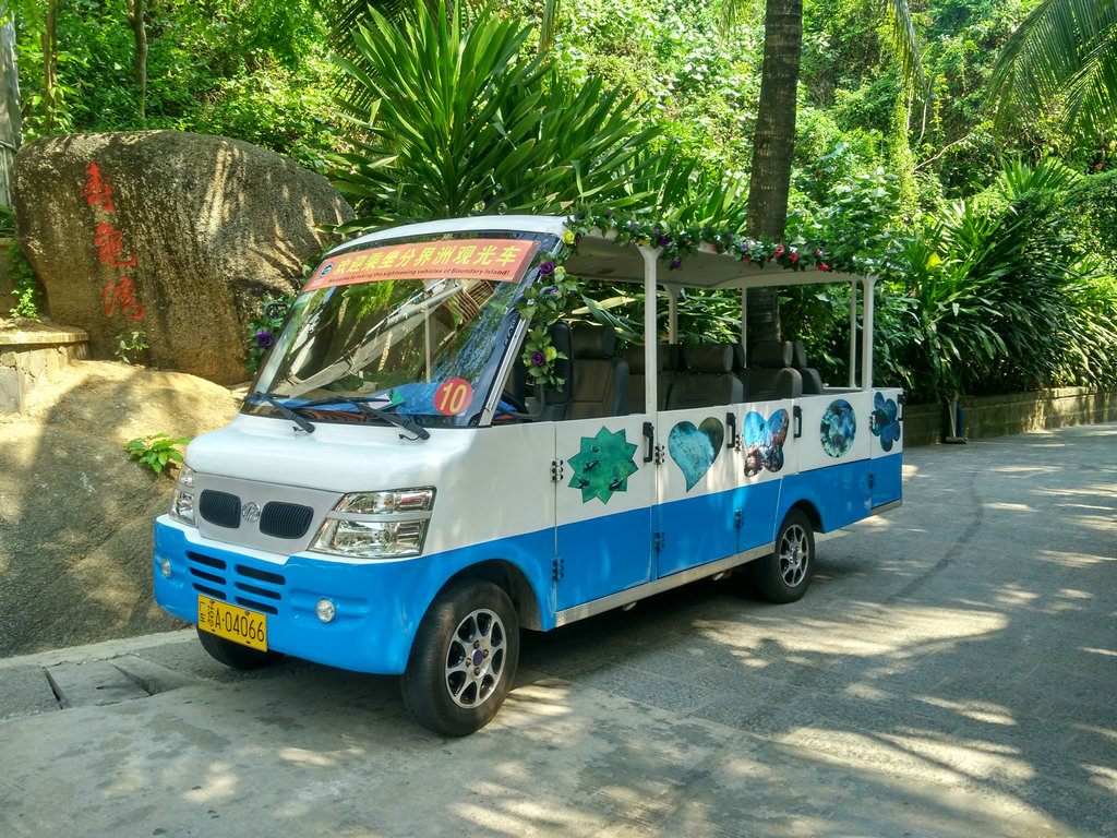 五菱燃油观光车|燃油老爷车|景区燃油观光车|园区燃油