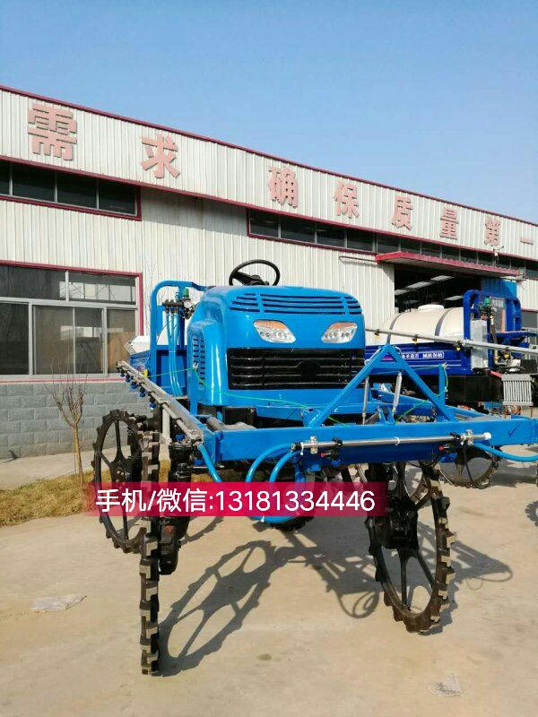 四輪打藥機(jī)
