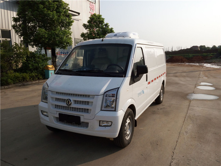 冷藏车厂家直销:138-8686-3860 罗经理 冷藏车厂家直销:138-8686-3860 罗经理