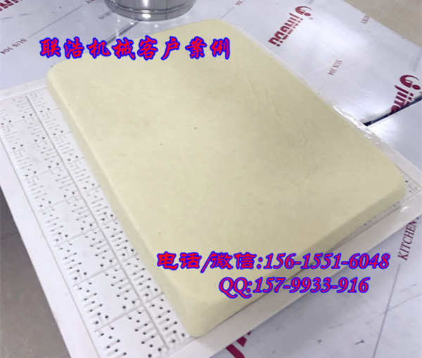 做豆腐需要哪些设备/许昌自动豆腐机生产厂家/全自动豆腐机图片及价格