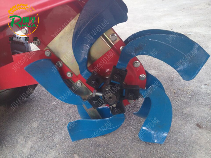 田园管理机操作工作视频 壶关县 旋转开沟起垄机