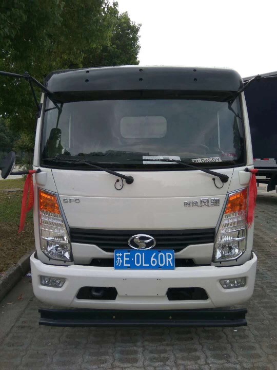 DƬ