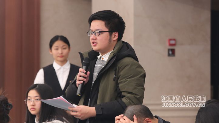 经济晚报.JPG 经济晚报.JPG