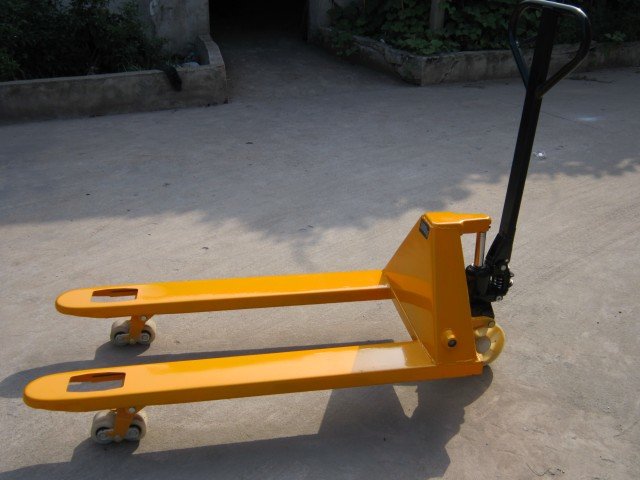 供应2t手动液压叉车 搬运车 地牛