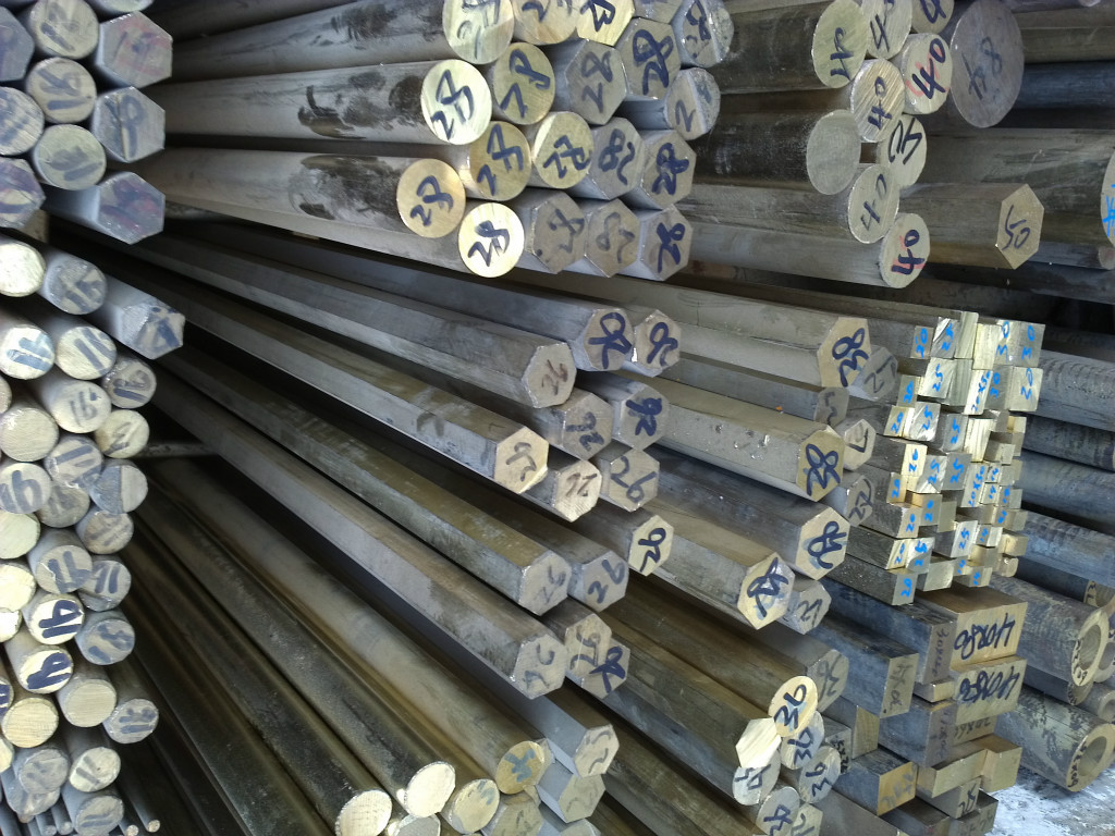 黄铜:h99 h95 h85 h70 h68 h65 h63 h62 h59;  铍青铜:qbe2 qbe1.