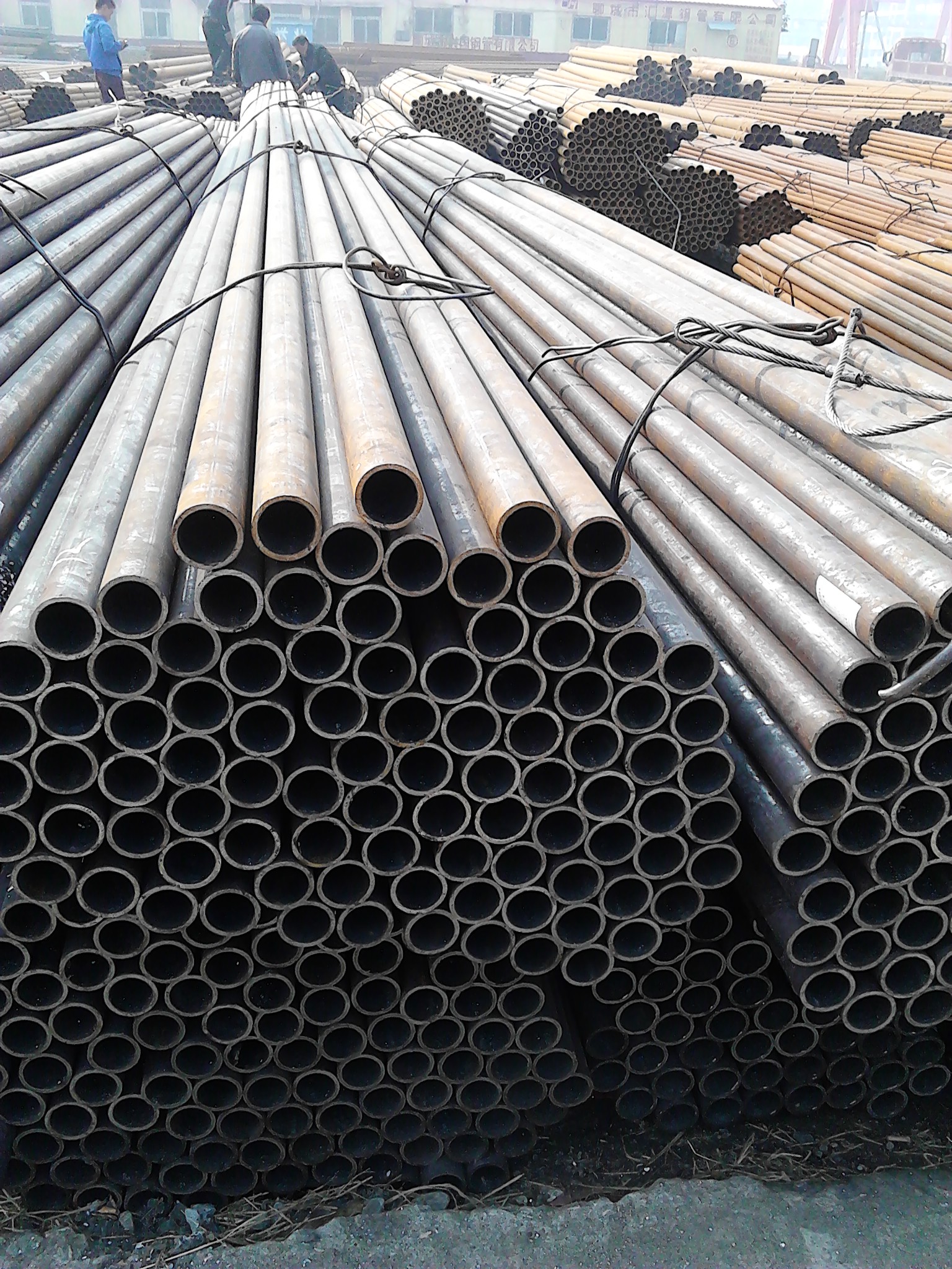 液压用a106b无缝钢管价格(酸洗加工)