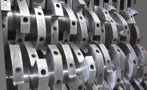 塑料撕碎机的作用及特点