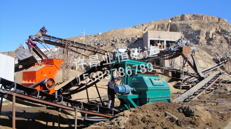 矿石干旱干式磁选机干式磁选设备铁矿石干选机