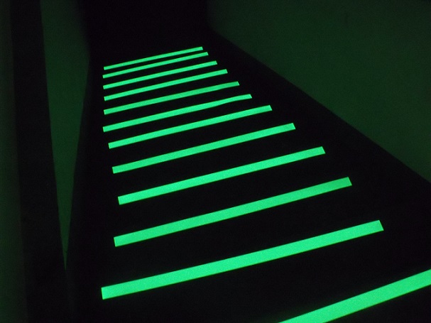 夜光条发光条楼梯防滑条发光警示标识楼梯装饰条防滑条止步条踏步条