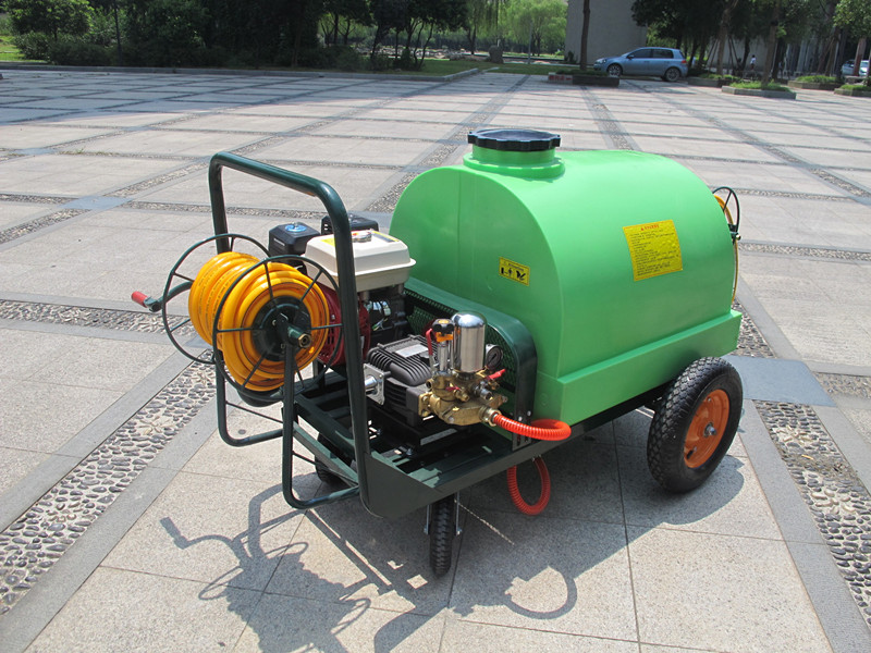 杀毒喷药机拉管喷雾器☆ 又名:喷雾机 喷雾器 汽油喷雾器 高压喷雾机