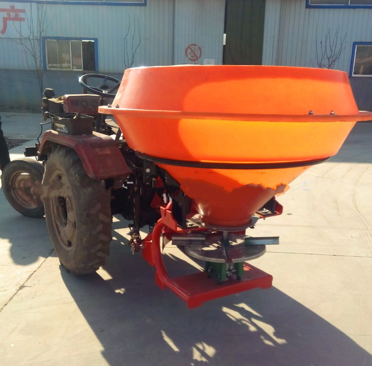 后置撒肥机 均匀施肥机 撒肥机厂家