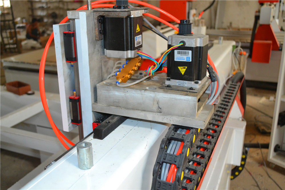 重型木工雕刻机 木工雕刻机 雕刻机价格 河南雕刻机 杭州雕刻机