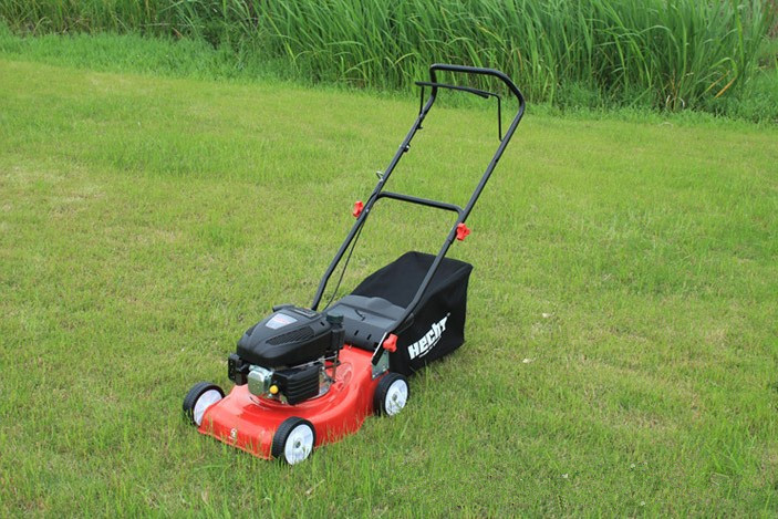 手推式割草机园林绿化专用汽油草坪机四冲程手推式剪草机