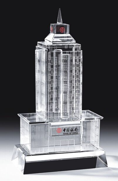 企业大楼水晶立体模型纪念摆件定制 水晶雕刻楼房模型礼品摆饰价格