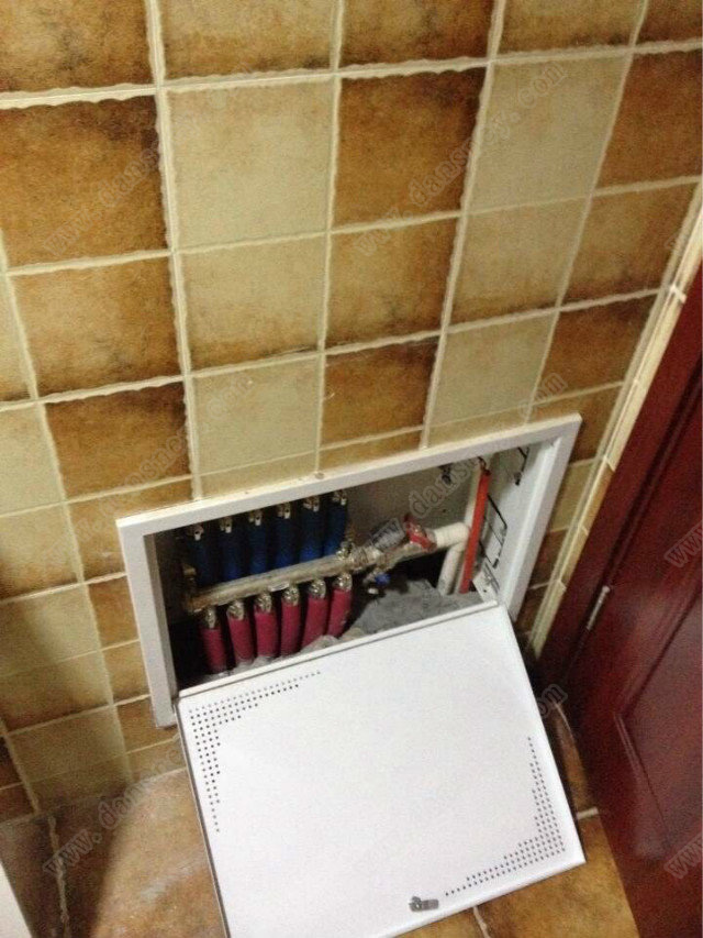 【全网最低价】批发丹士尼分水器箱体暗装分集水器铁箱400宽