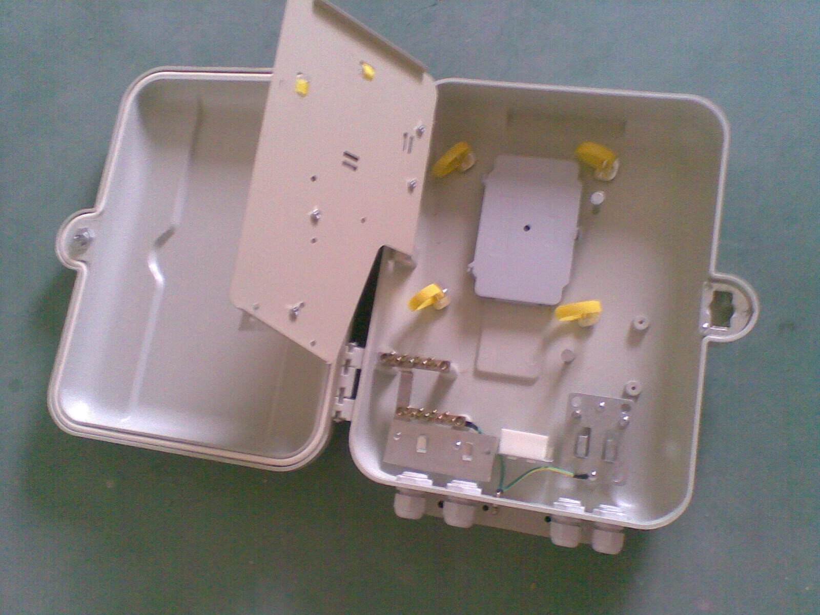 光纤分线盒怎么用