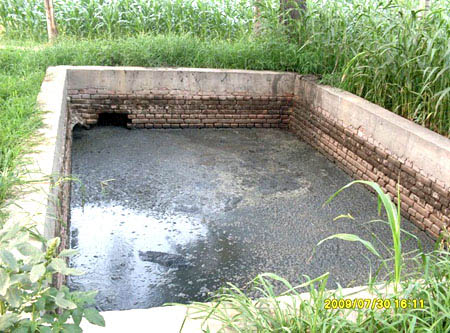 湖州吴兴区道场乡清淤污水池