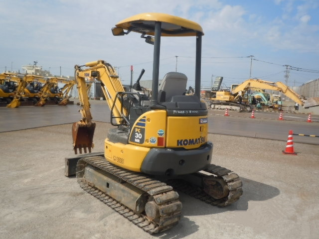 二手30挖掘机报价多少钱转让