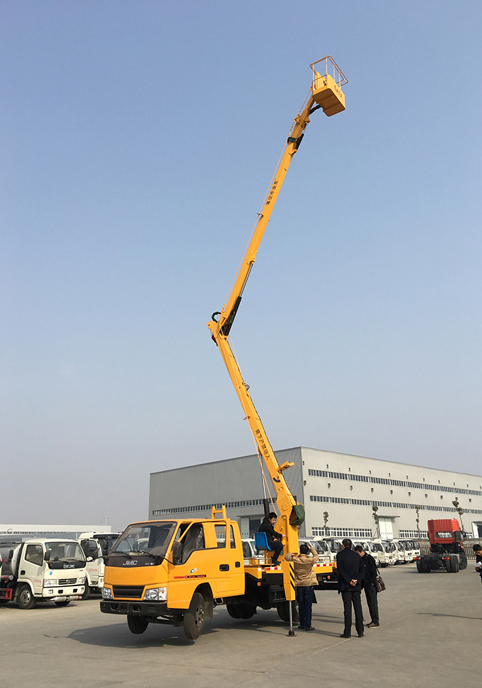 高空作业车 功率