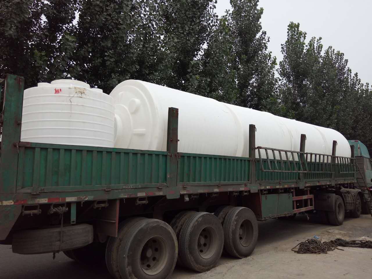 正品供应10吨塑料桶耐酸碱腐蚀10立方化工塑料大白桶工厂批发