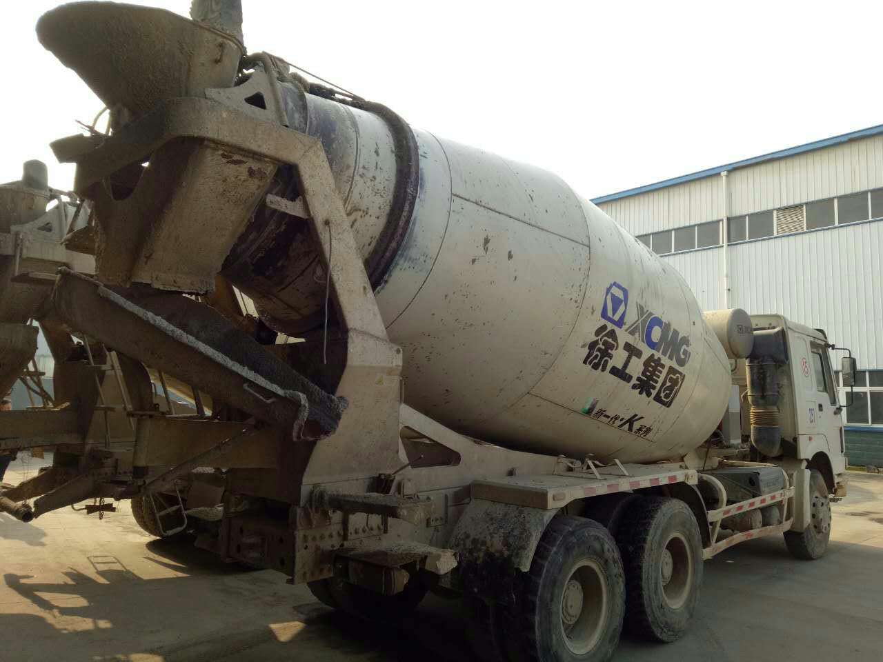 襄阳市二手重汽徐工12方搅拌车徐工施维英搅拌罐体
