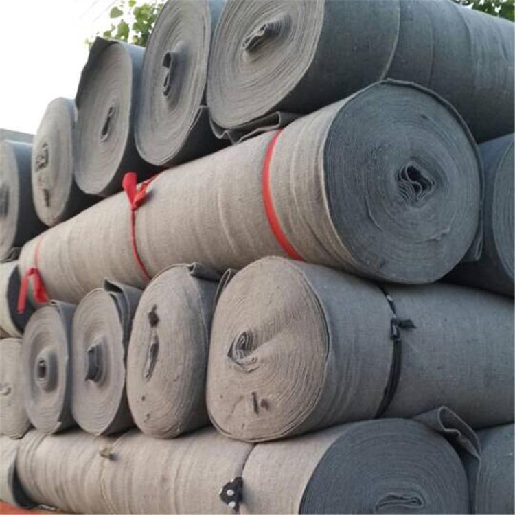 各种规格的防雨毛毡长度,可以根据大棚的实际情况作调整 ? 3.