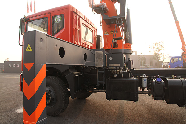 昊天10吨随车吊 液压绞车 三环随车吊 四方位操作随车吊 吊篮