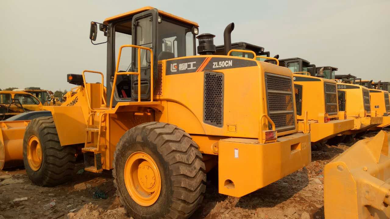 二手德工装载机个人转让2016价格