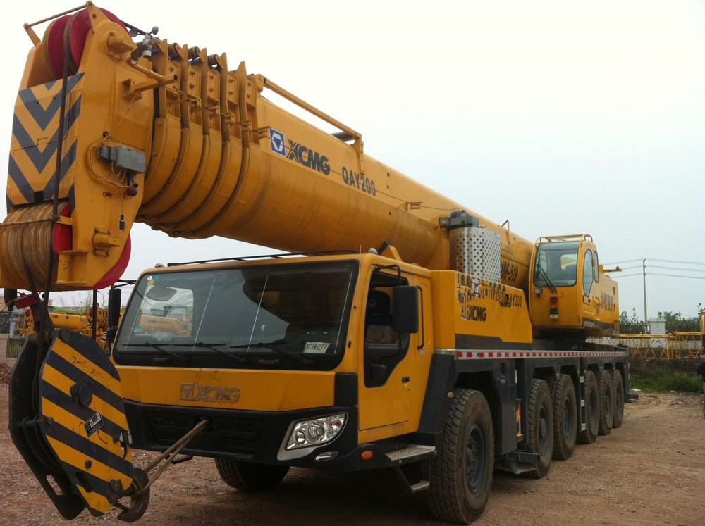 个人出售二手230吨汽车吊急转让