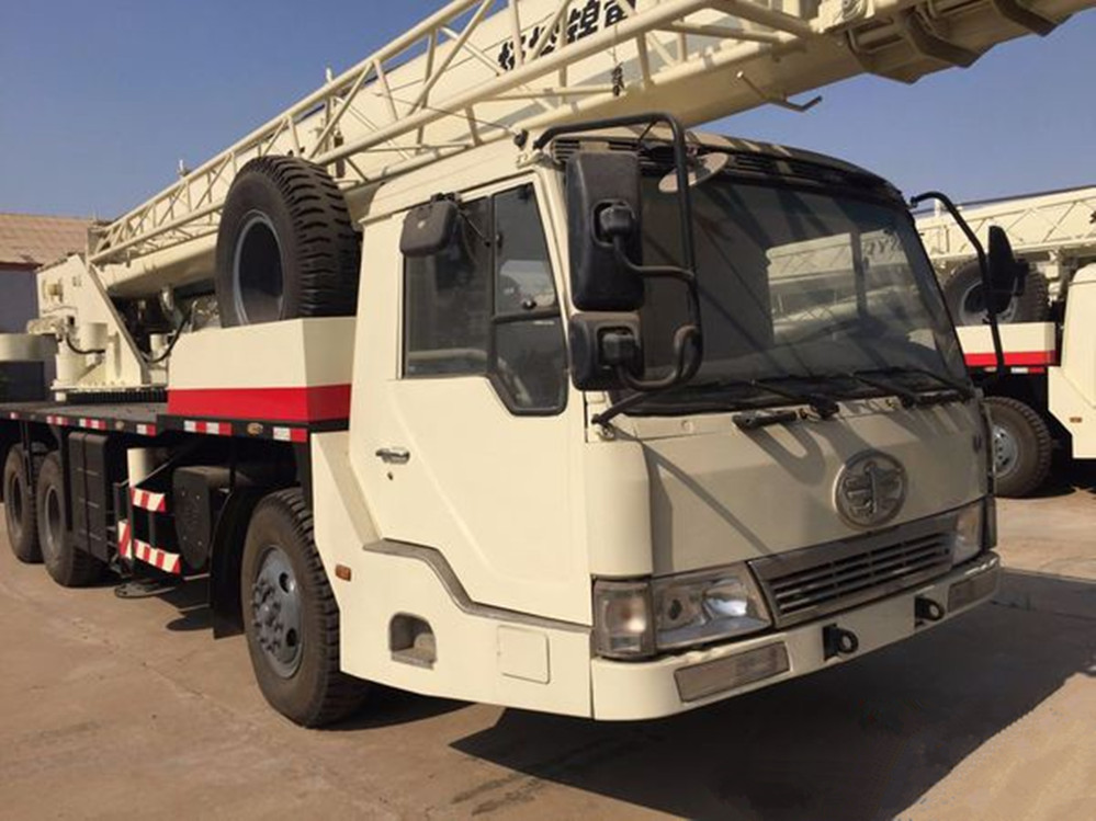 个人出售二手抚挖汽车吊急转让