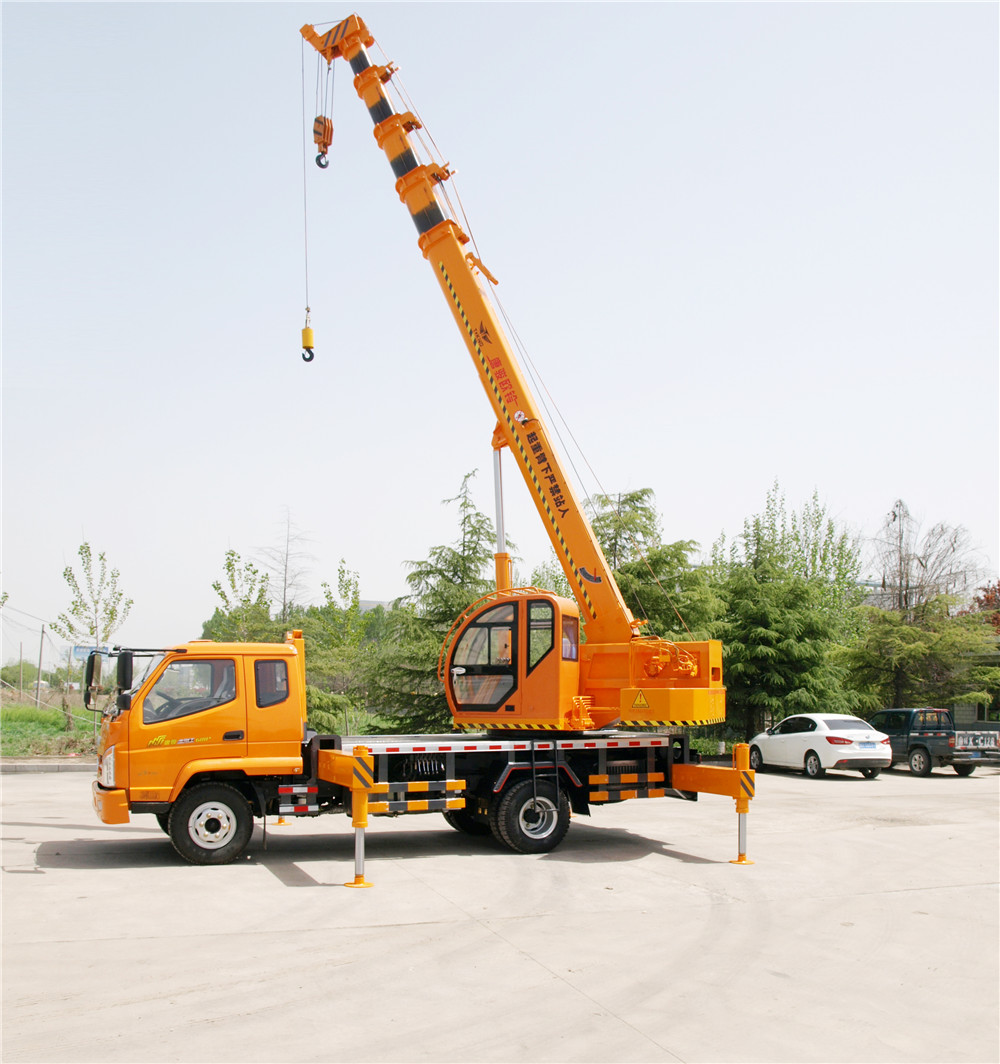 10吨吊车厂家 小吊车厂家