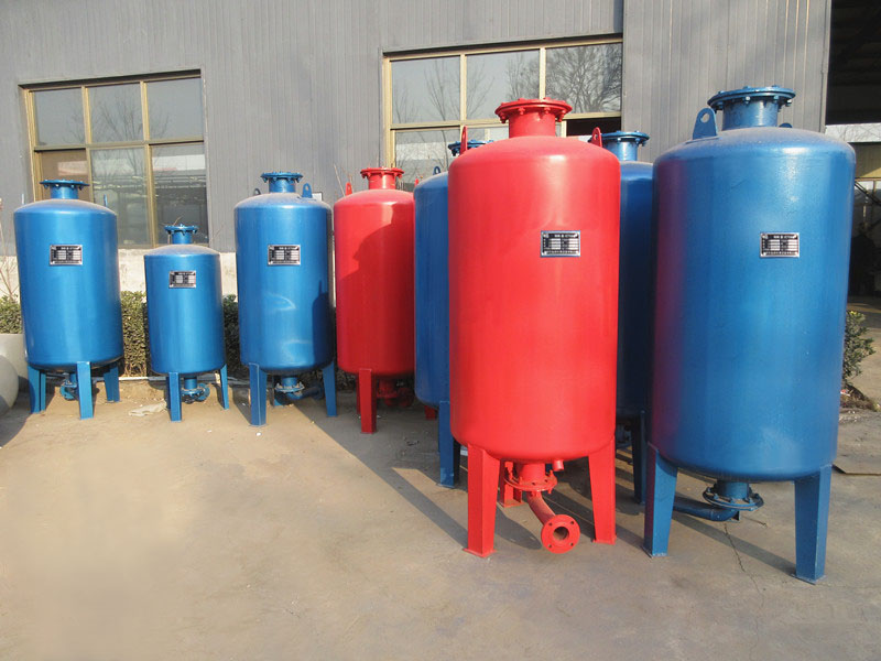 隔膜式气压罐100升