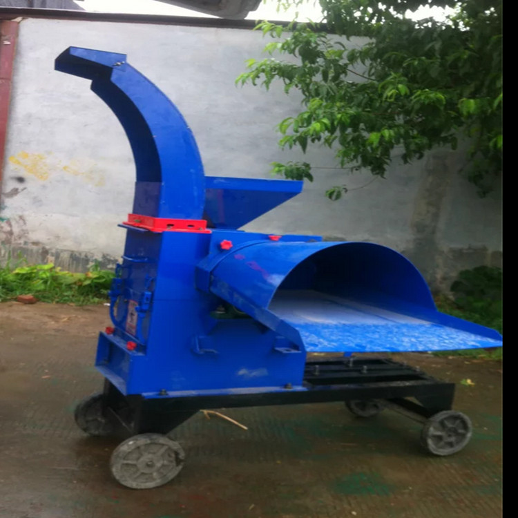 移动式农作物秸秆打糠设备 厂家直供鲜草饲料粉碎机视频