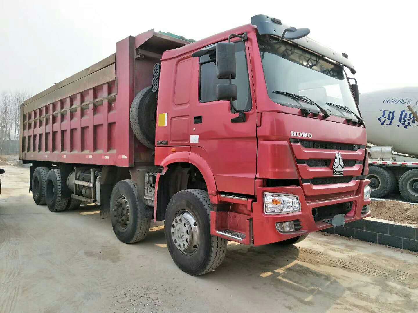 二手豪沃前四后八自卸车出售