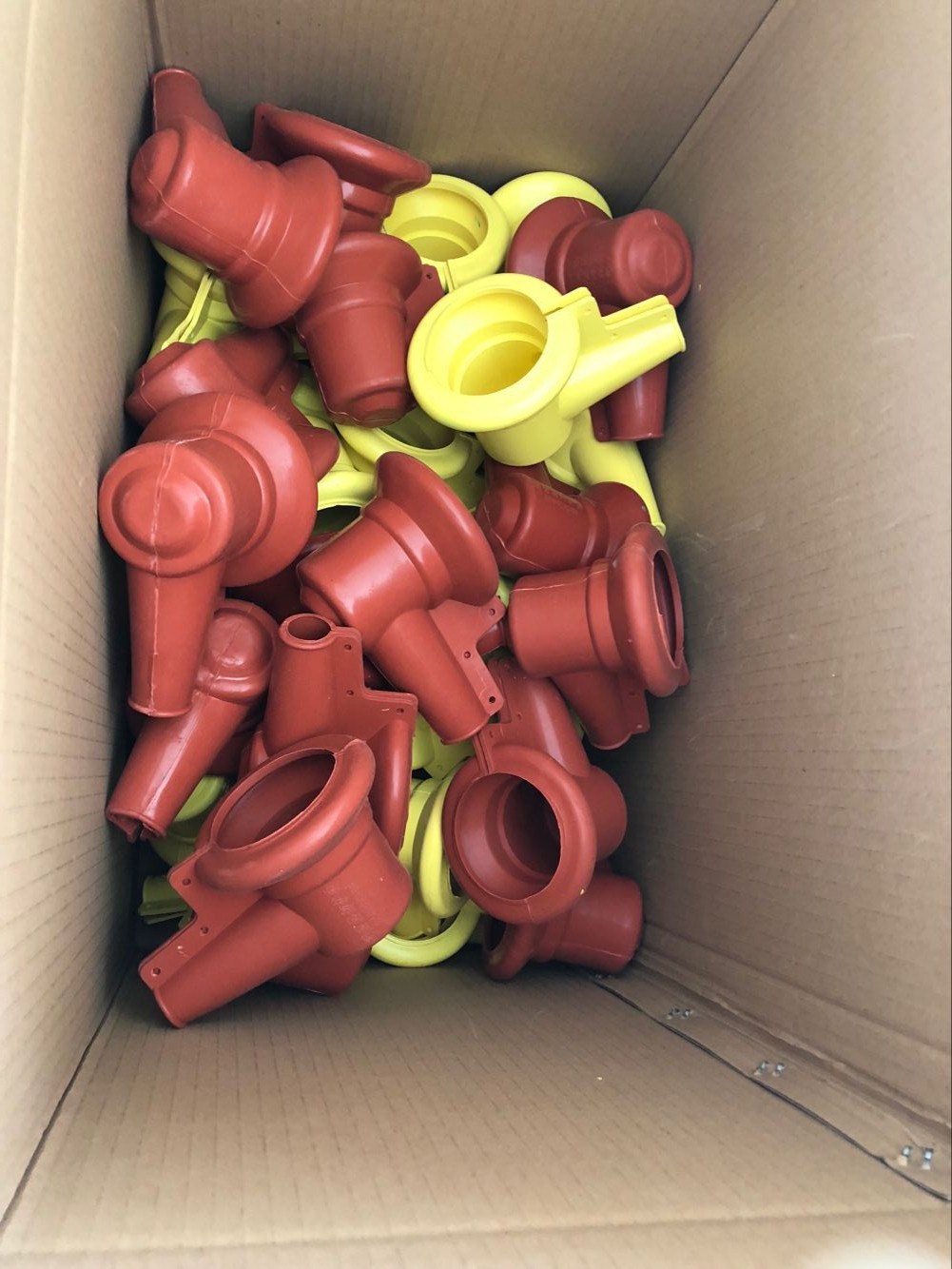 硅胶绝缘保护罩 避雷器绝缘护罩耐晒耐老化绝缘护罩厂家直销