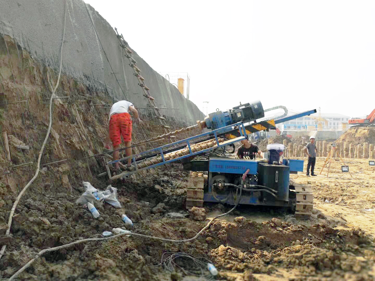 机电之家网 产品信息 工程机械 钻孔机 >洛阳基坑锚杆锚固钻机    4